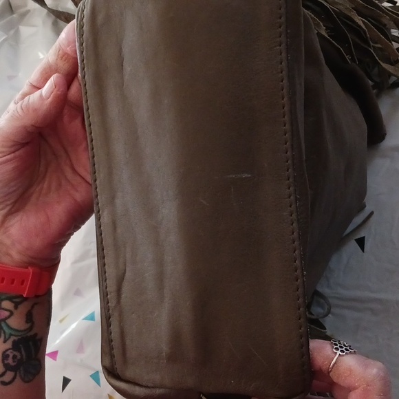 Patricia Nash Drawstring Crossbody Bucket Bag - Picture 4 of 11